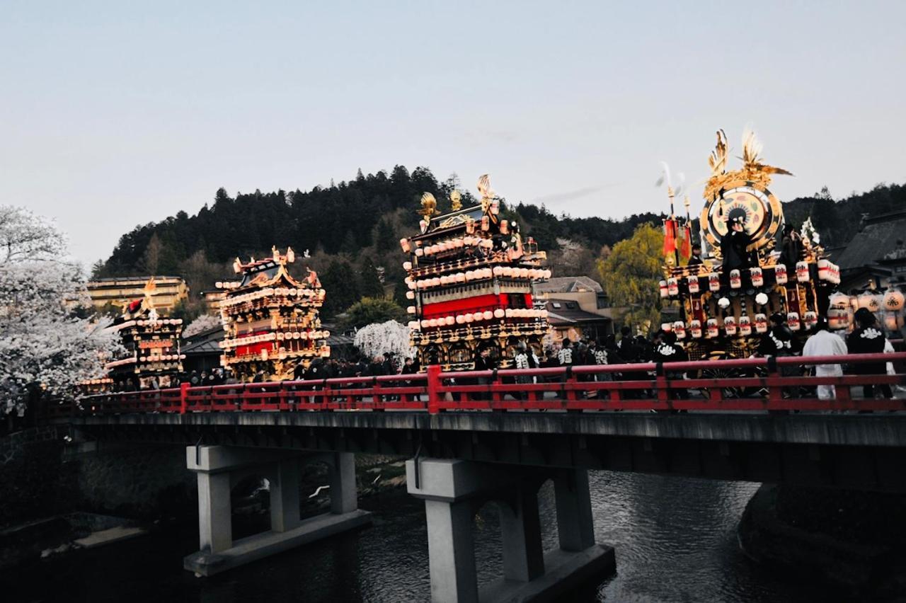 游　別邸　飛騨高山　狐福 Villa Bagian luar foto